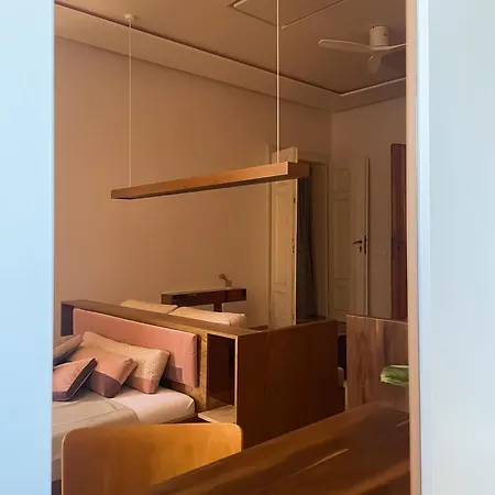 Visitting - Gwarna アパート *